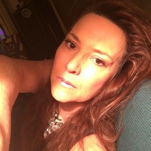 Meet your Posher, Bronwyn